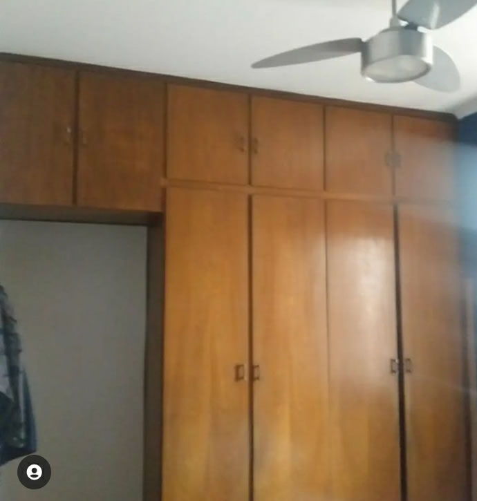 000